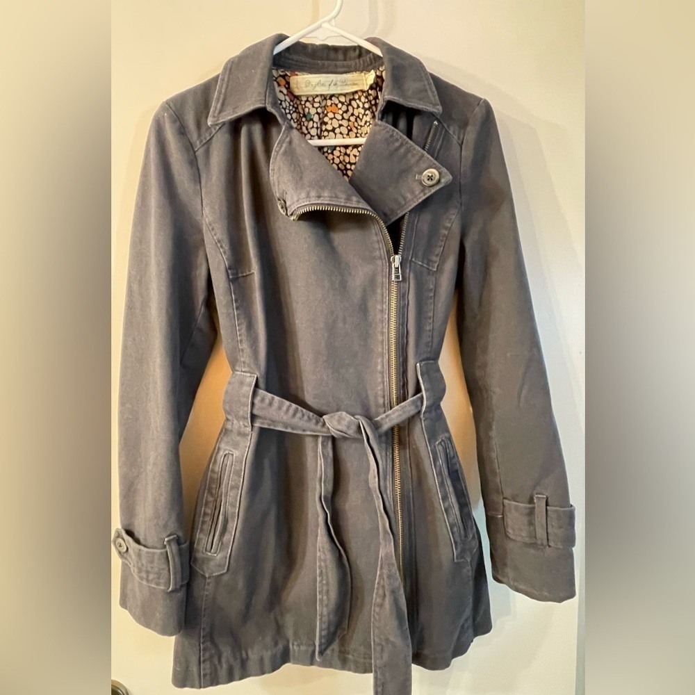 Rare Anthropologie asymmetrical trench. Daughters of the Liberation